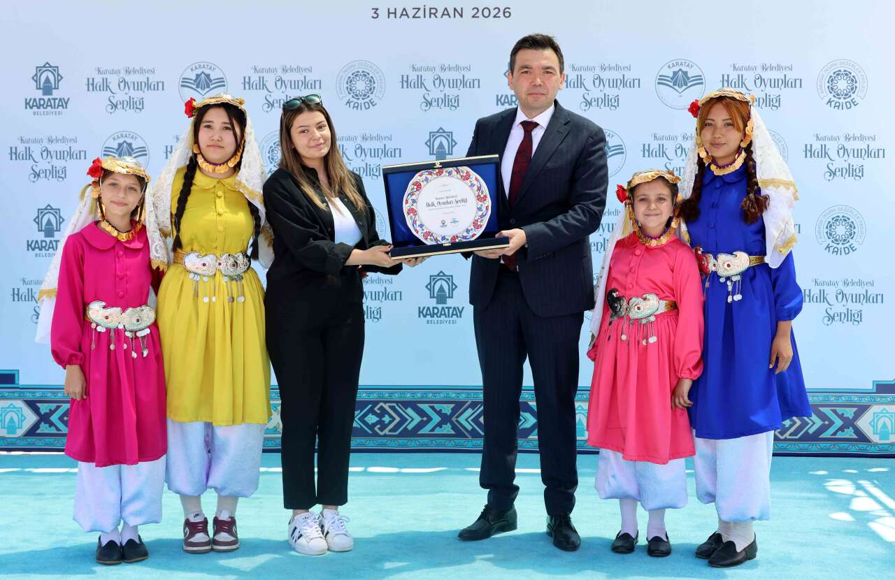 Konya’da miniklerden büyük gösteri! Karatay’da kültür rüzgarı esti 15